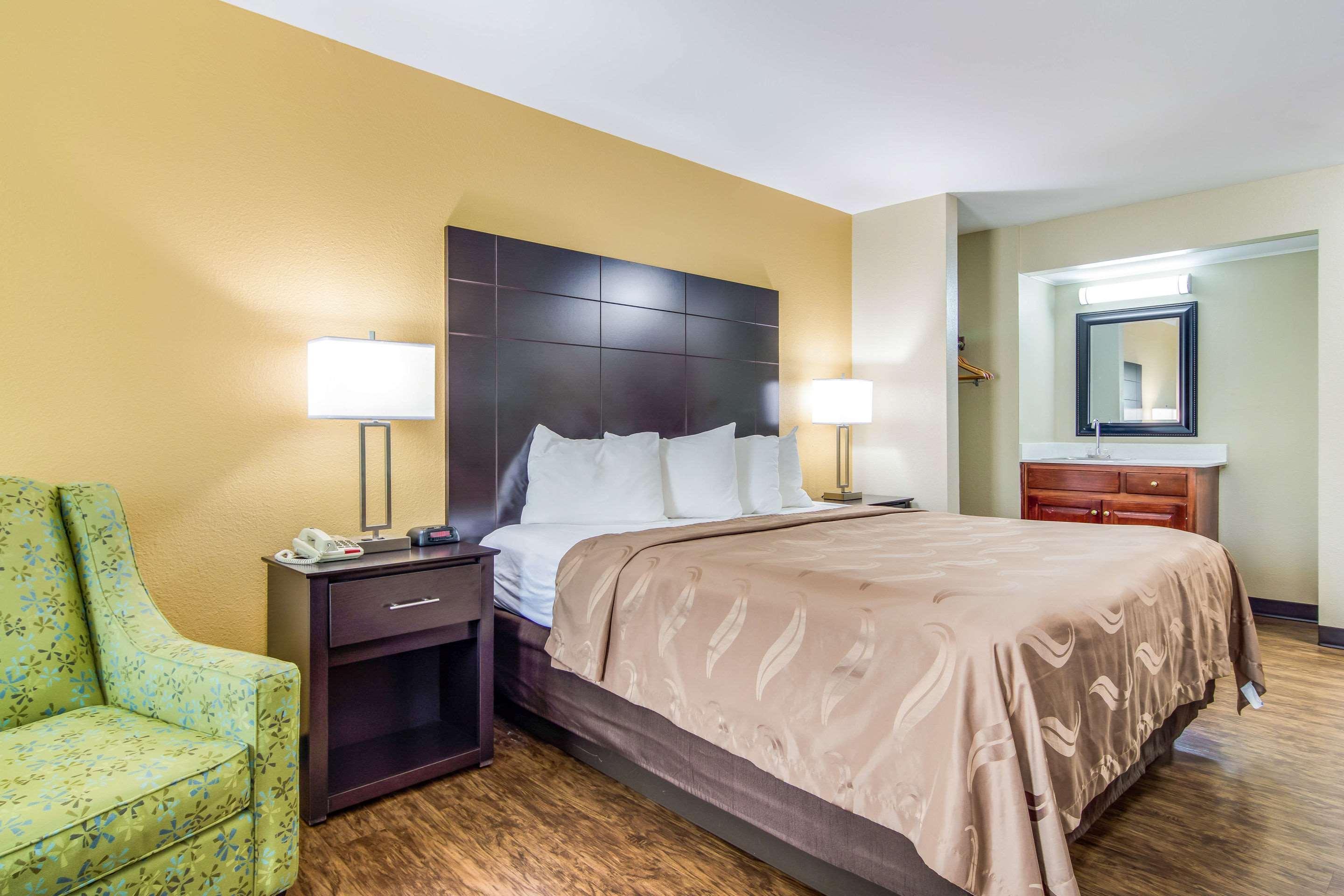 Quality Inn & Suites Canton, Ga Экстерьер фото