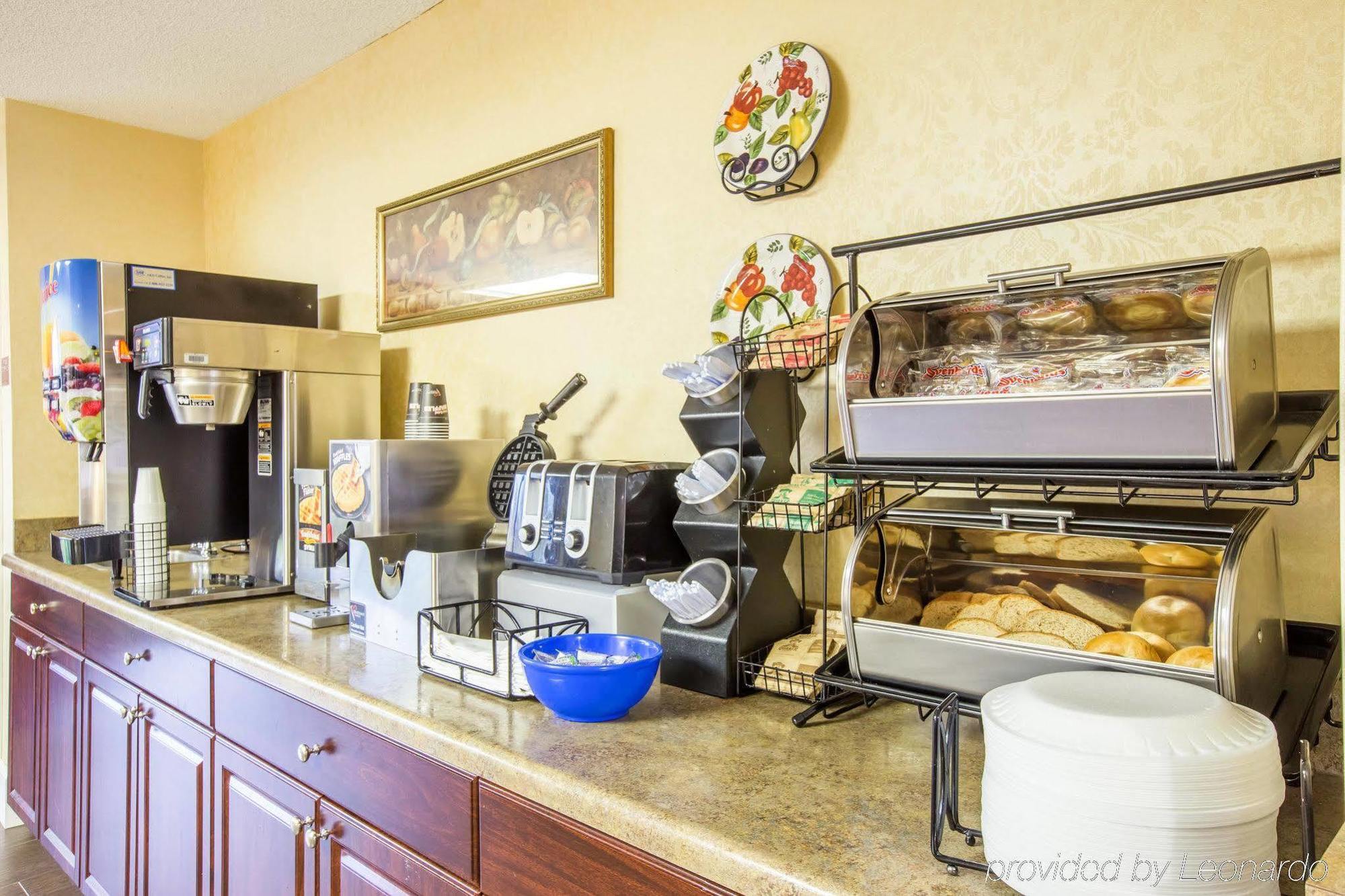 Quality Inn & Suites Canton, Ga Экстерьер фото