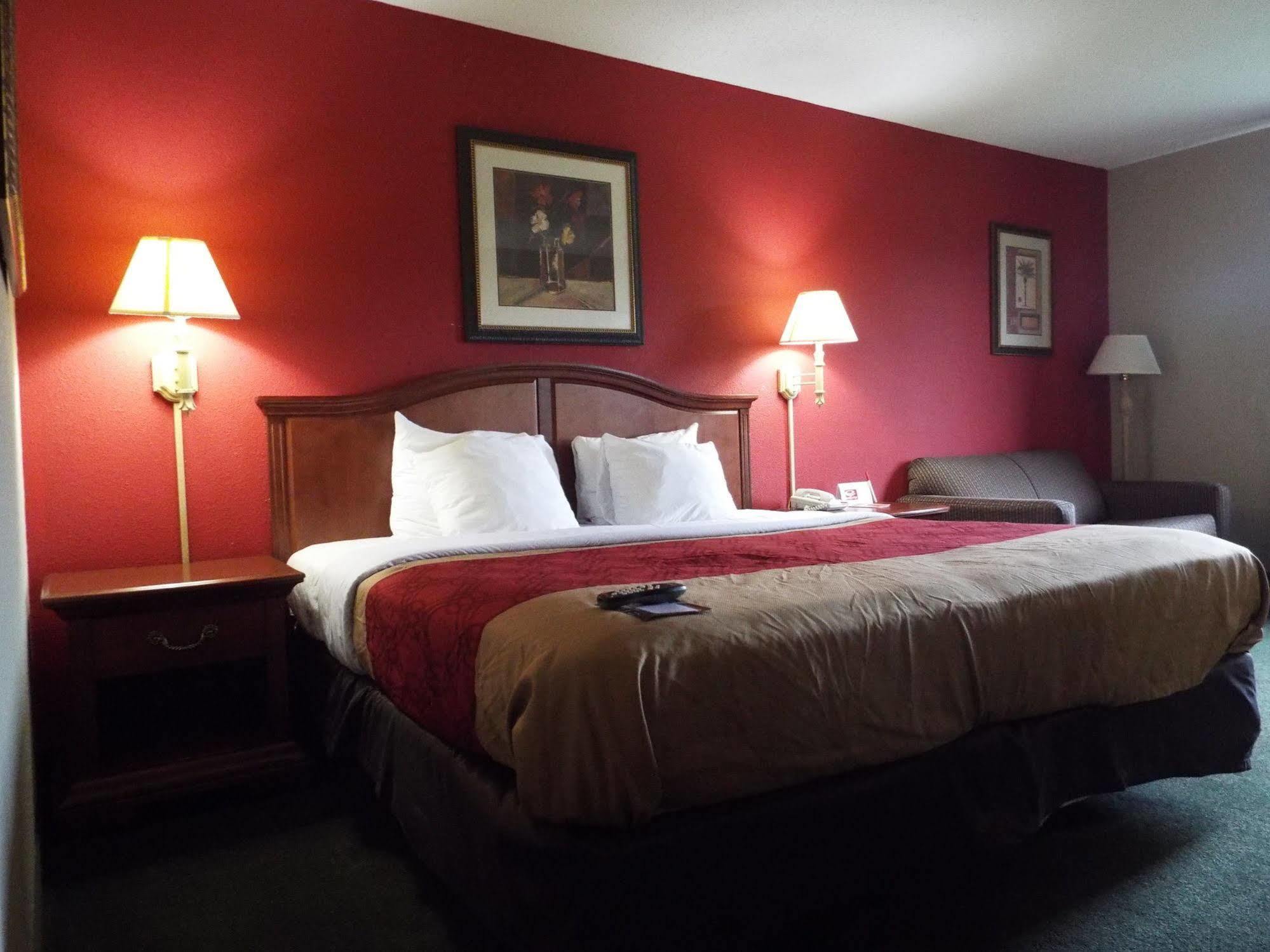Quality Inn & Suites Canton, Ga Экстерьер фото