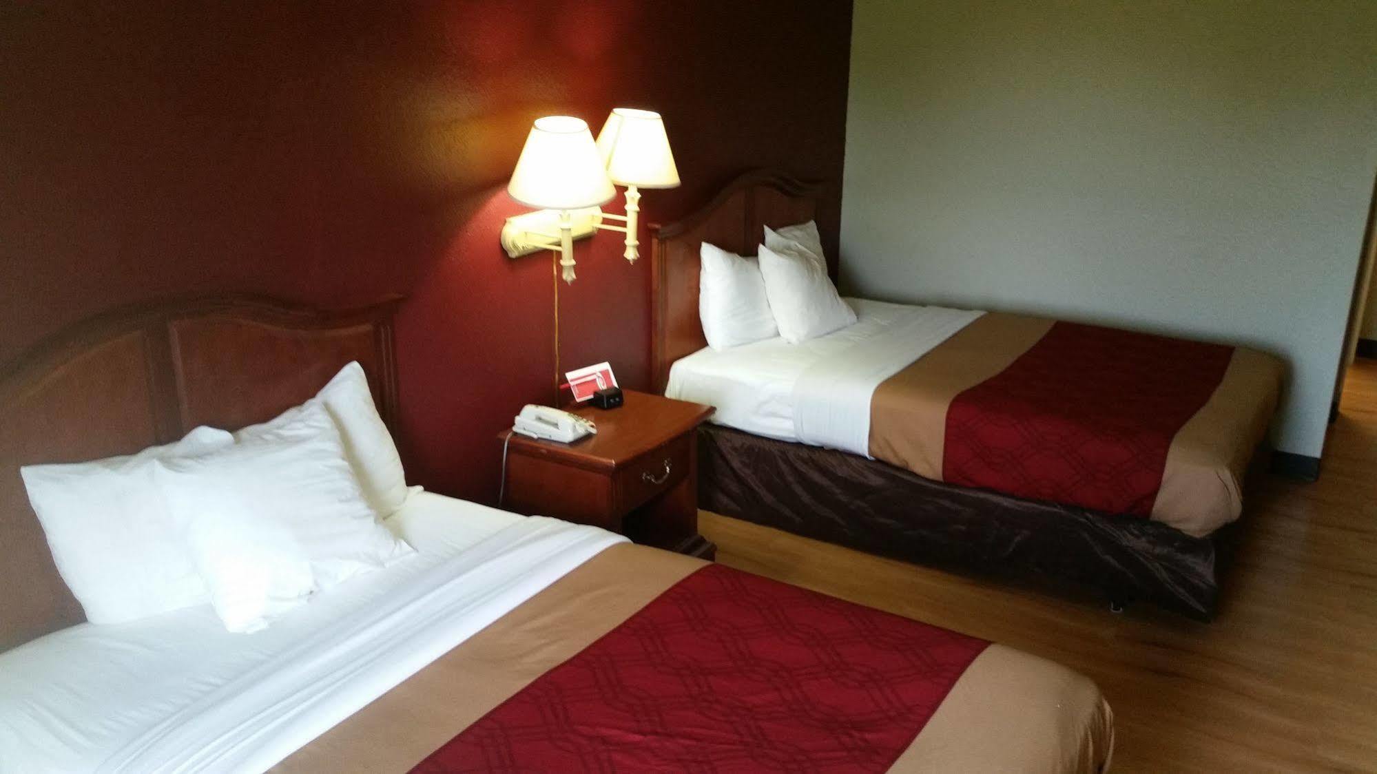 Quality Inn & Suites Canton, Ga Экстерьер фото